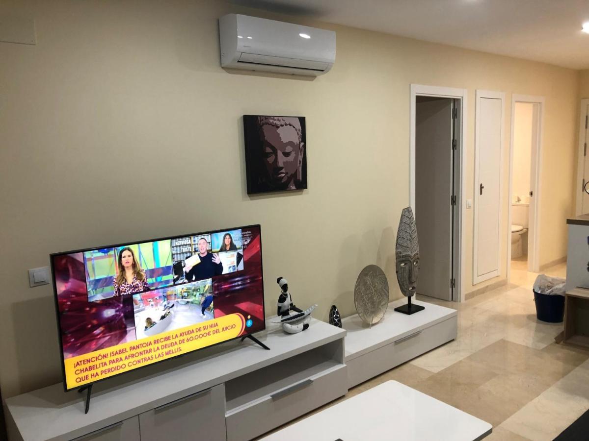 Moderno Apartamento en Primera línea Paseo Marítimo Fuengirola Exterior foto