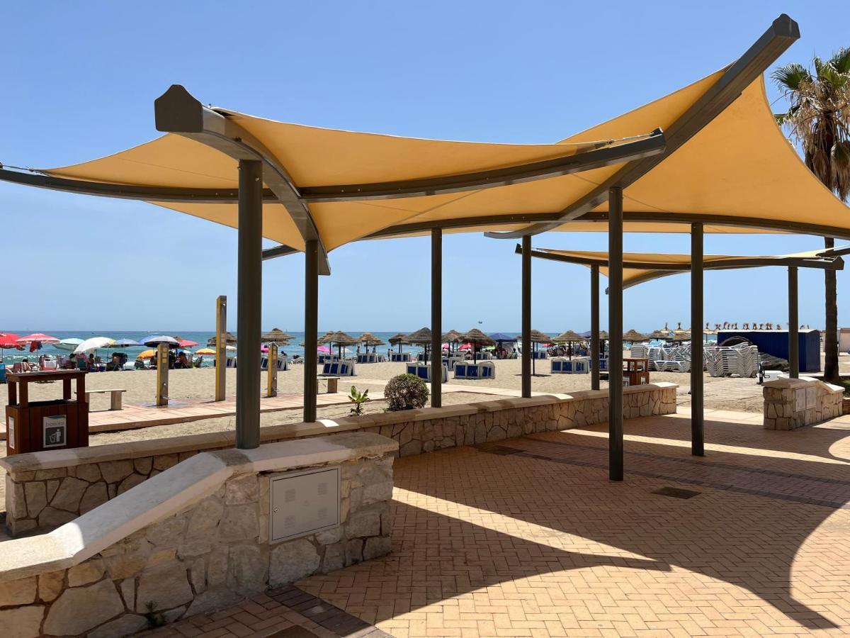 Moderno Apartamento en Primera línea Paseo Marítimo Fuengirola Exterior foto